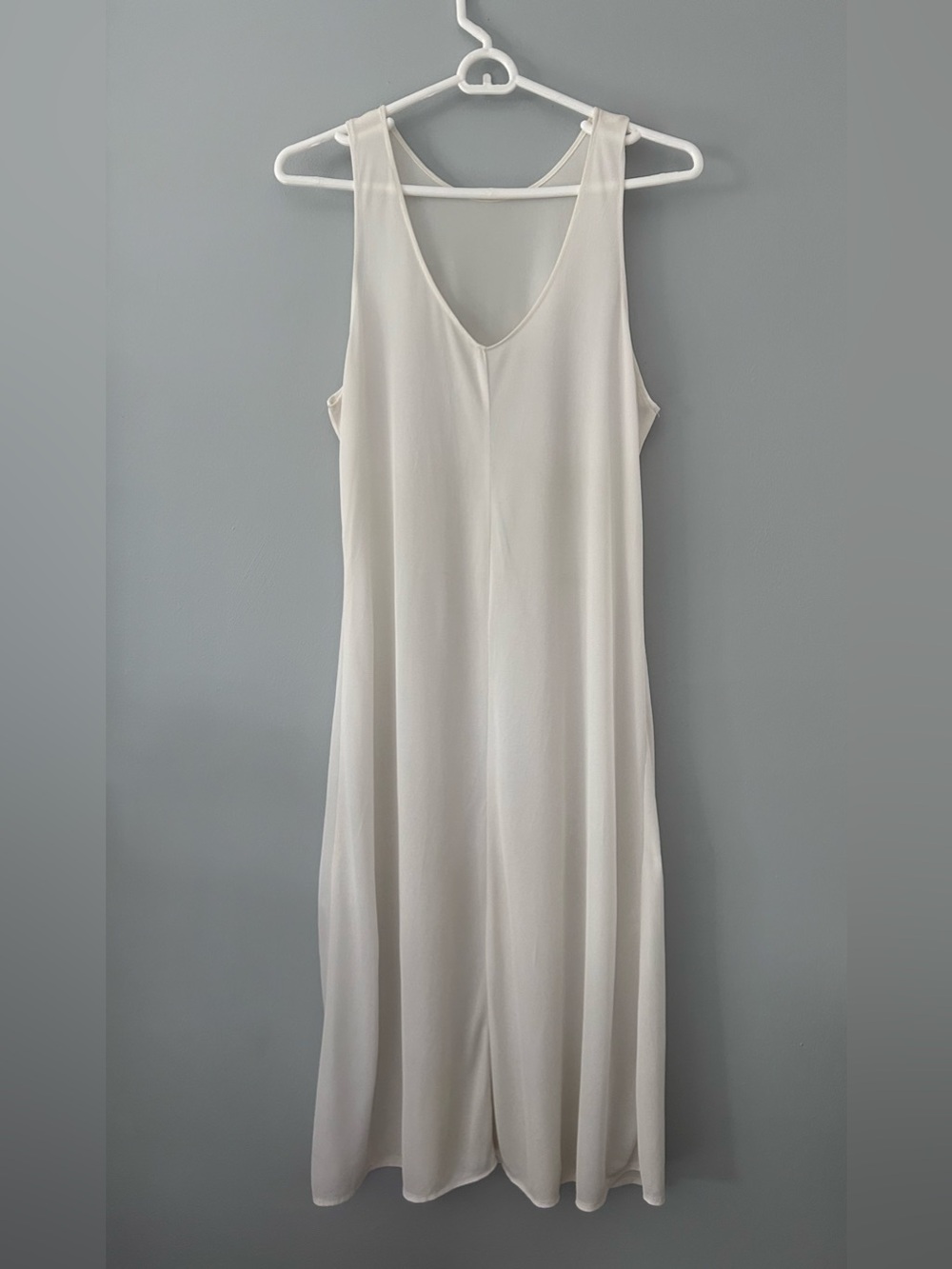 Lightweight nylon chemise/nightdress